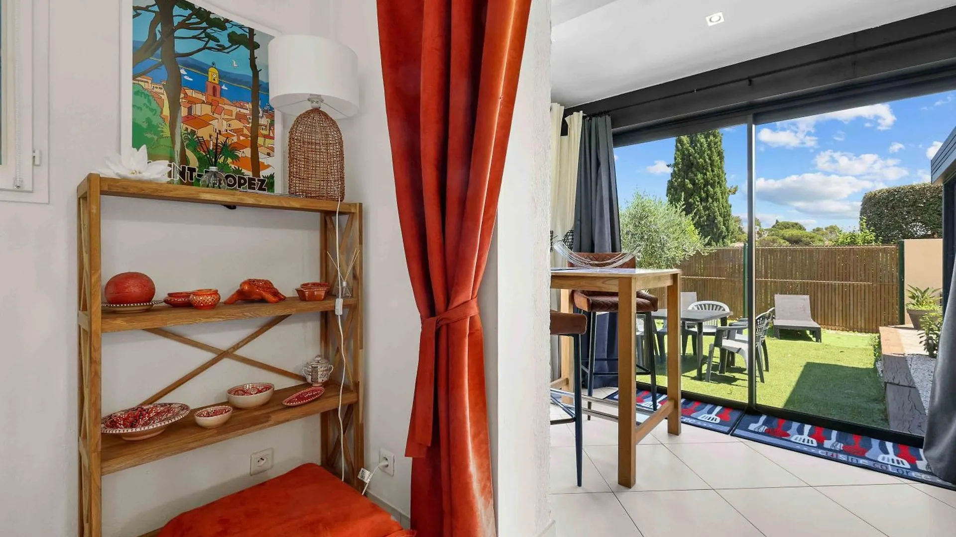 Holiday home Mazet 1 Chambre Avec Jardin Sainte-Maxime France