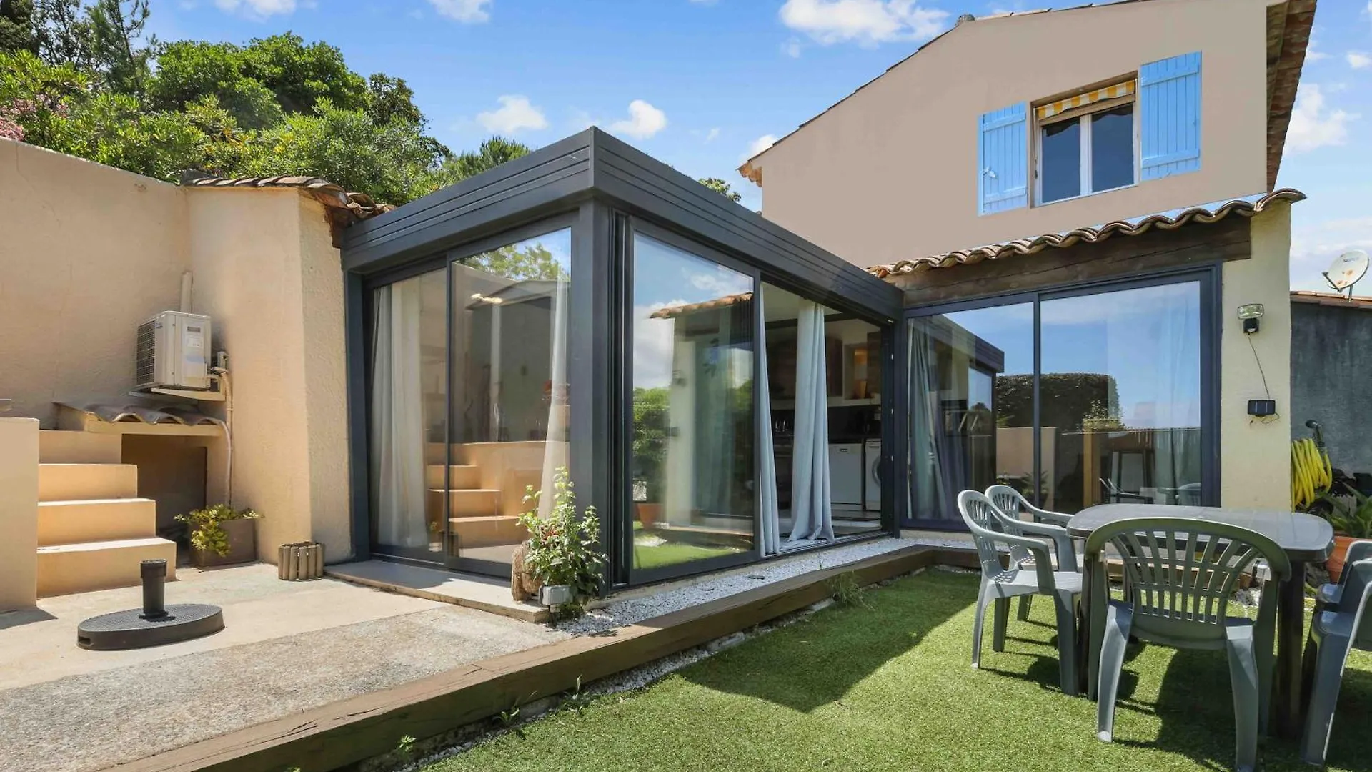 Mazet 1 Chambre Avec Jardin Sainte-Maxime